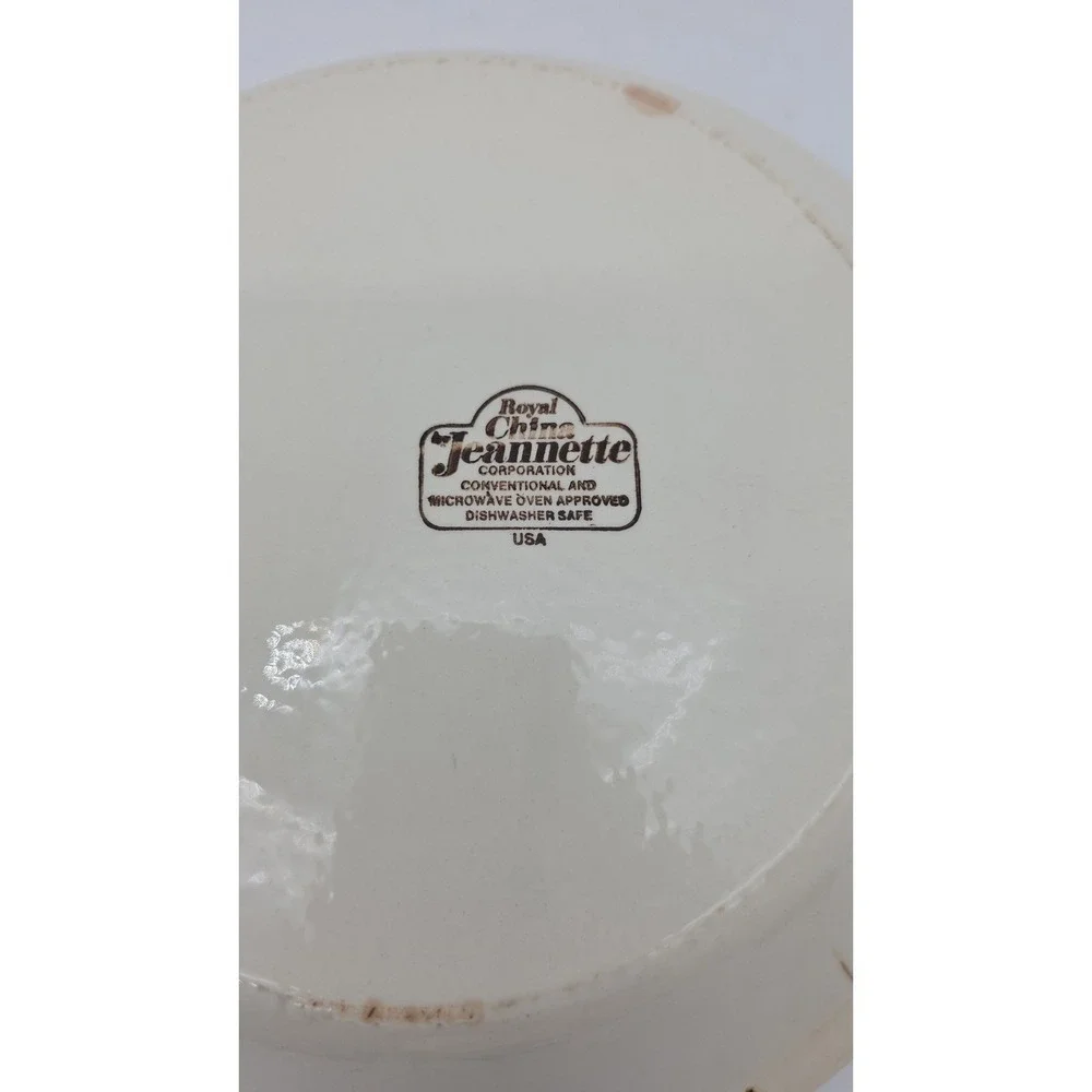 Cherry pie plate with recipe by Royal China Jeannette 11